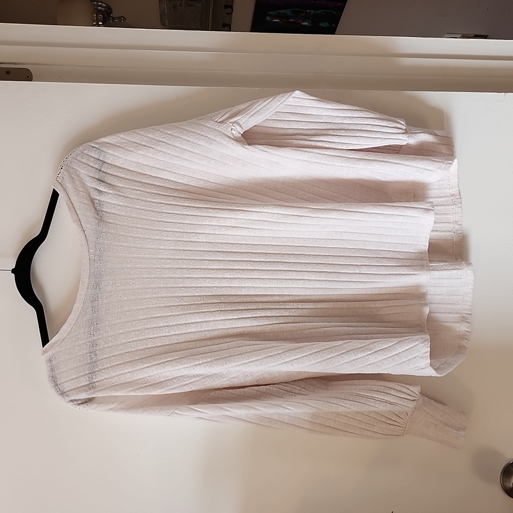 Sweater like blouse
